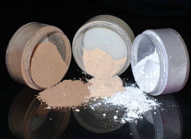Powder based items on planes